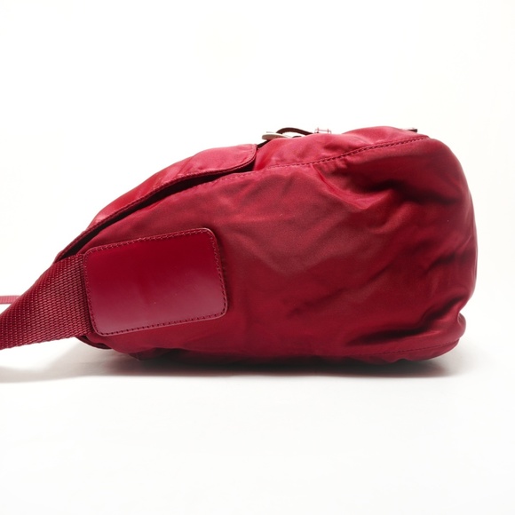 PRADA Red Messenger Shoulder Bag - Picture 3 of 12